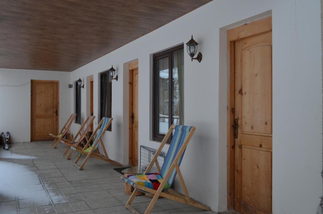 Hotel Garden House Mestia Exterior foto